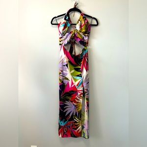 NWT Zara Floral Summer Maxi Dress Open Back, Pink / Multicolor size Small